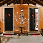 La Casa Nel Bosco Nocleg ze śniadaniem Mergozzo