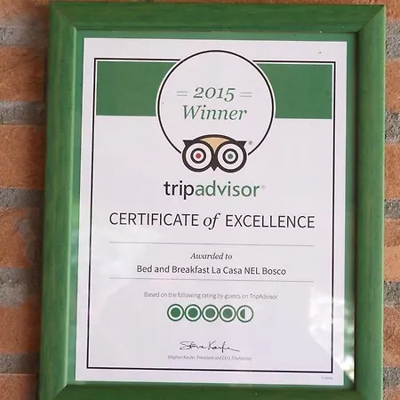 La Casa Nel Bosco Bed & Breakfast *