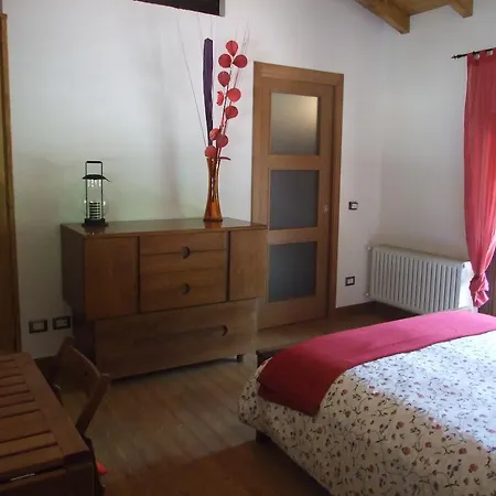 La Casa Nel Bosco 메르고초