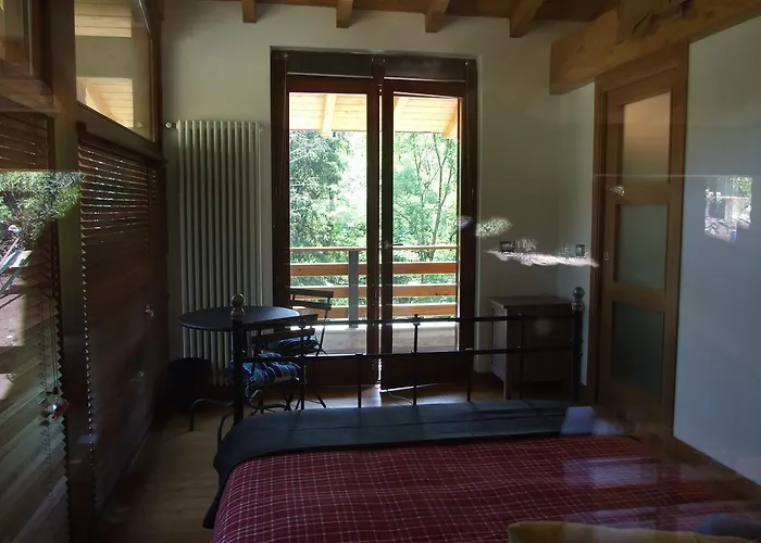 Bed & Breakfast La Casa Nel Bosco Mergozzo